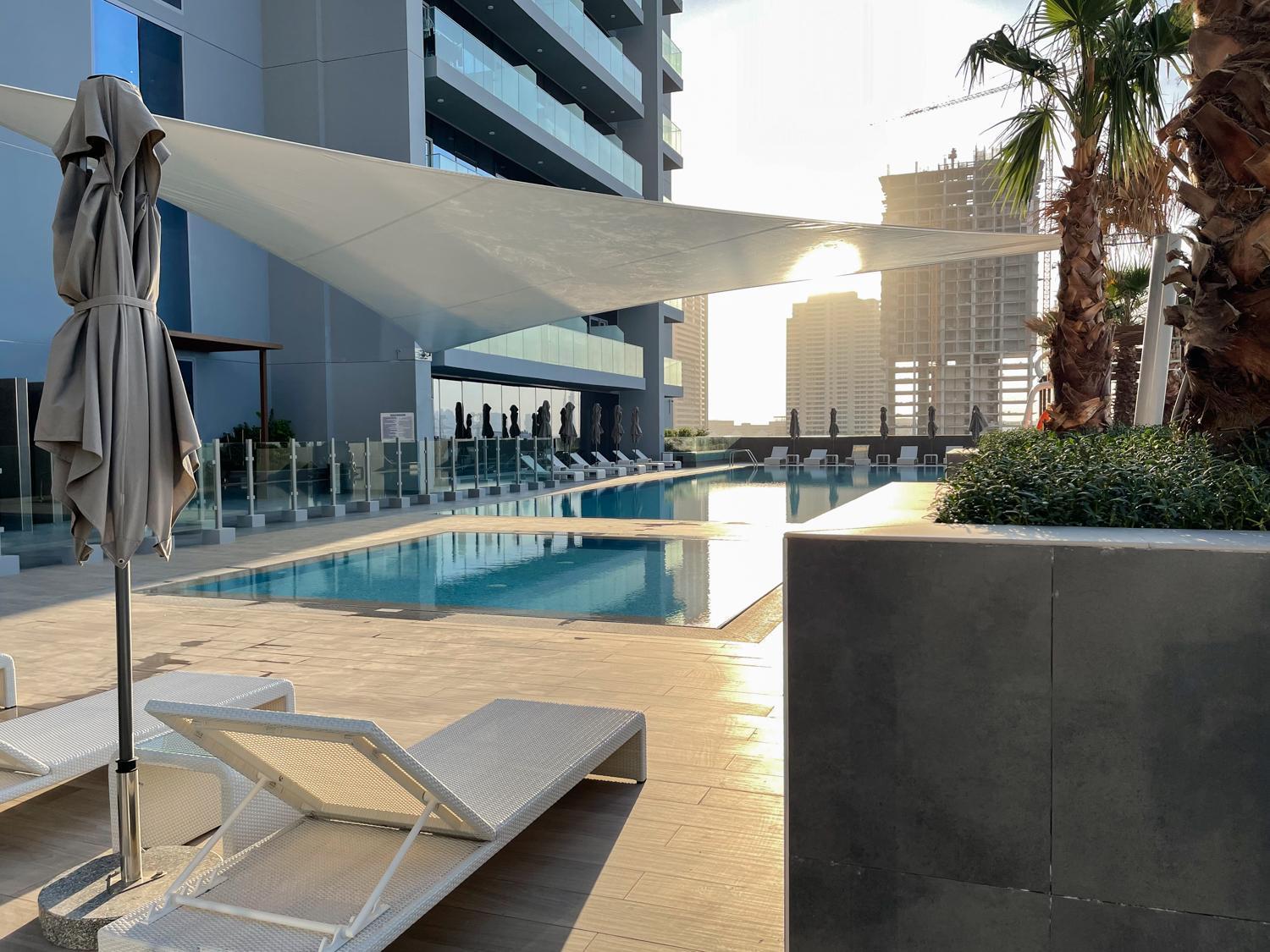 Apartment Beautiful Views From 30th Floor & 2bd & Peaceful & Spacious